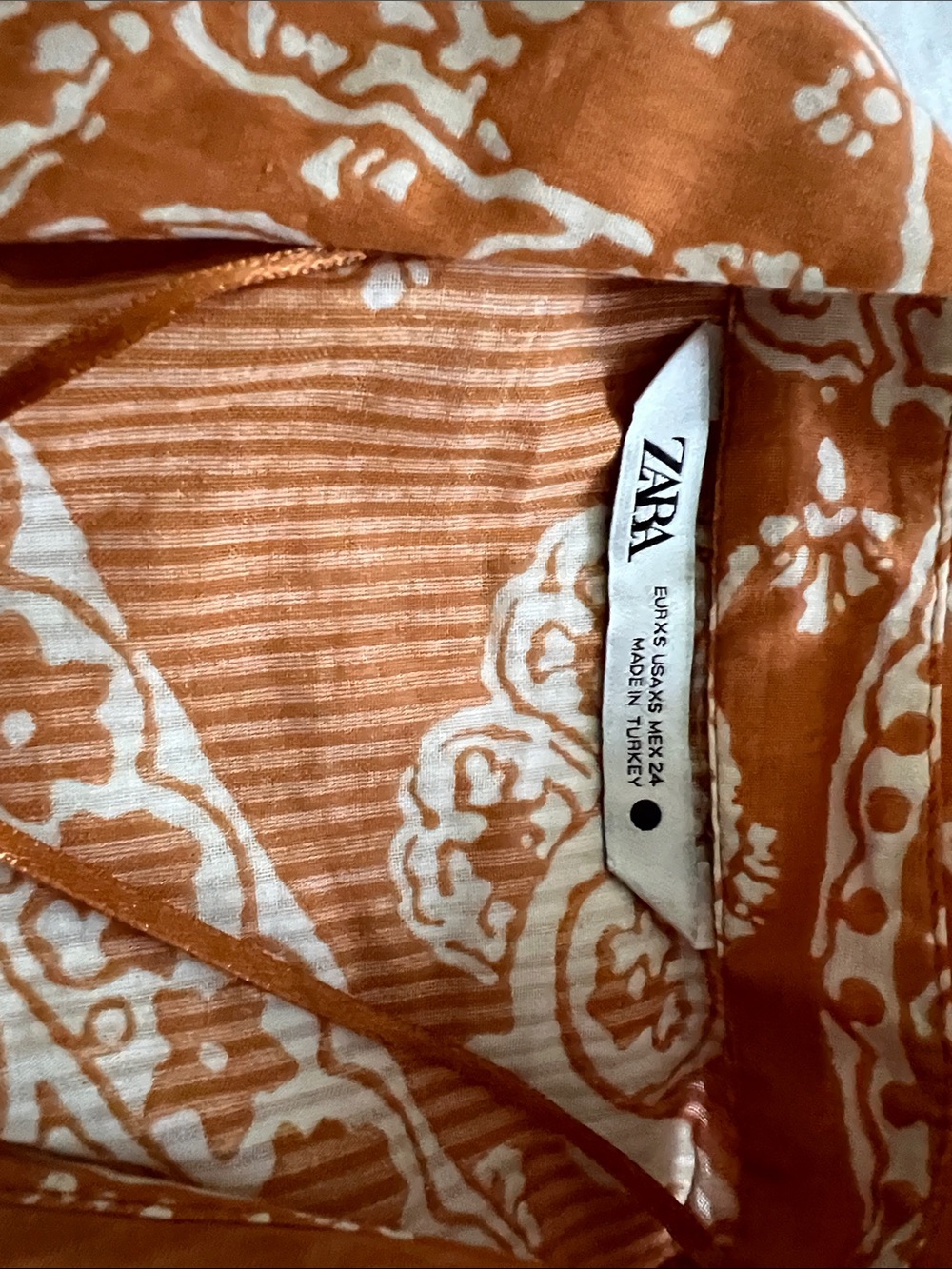 Zara White Paisley Tie-Front Orange Crop Shirt - Picture 5 of 5